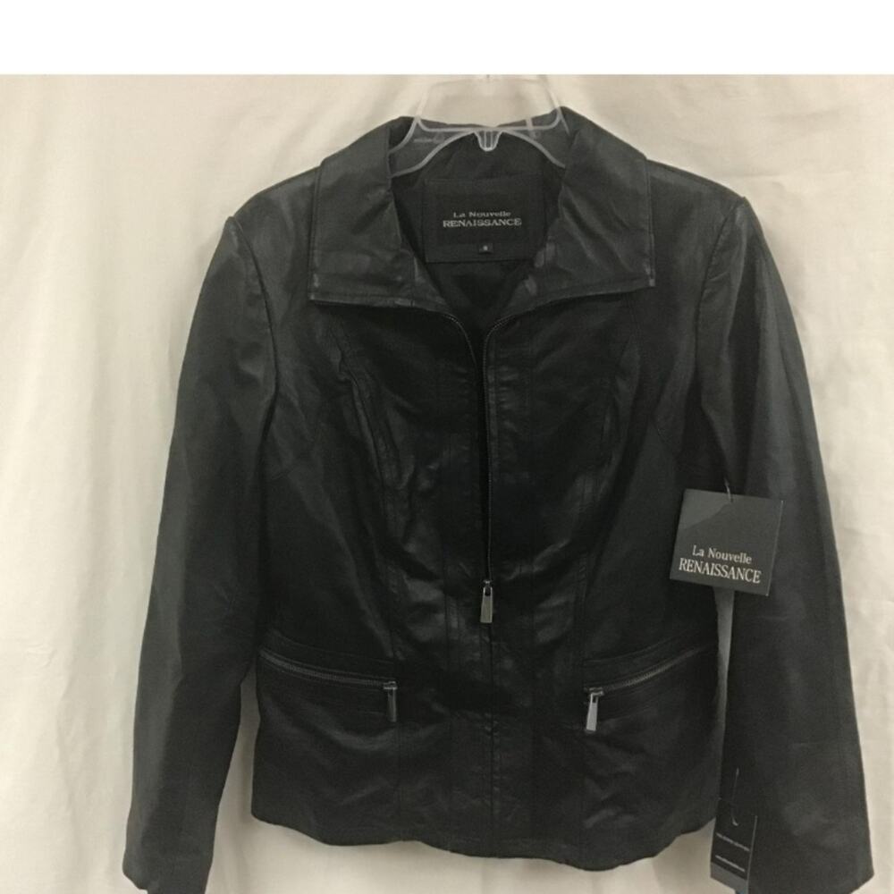 LA NOUVELLE RENAISSANCE. NWT WOMENS LEATHER MOTO JACKET